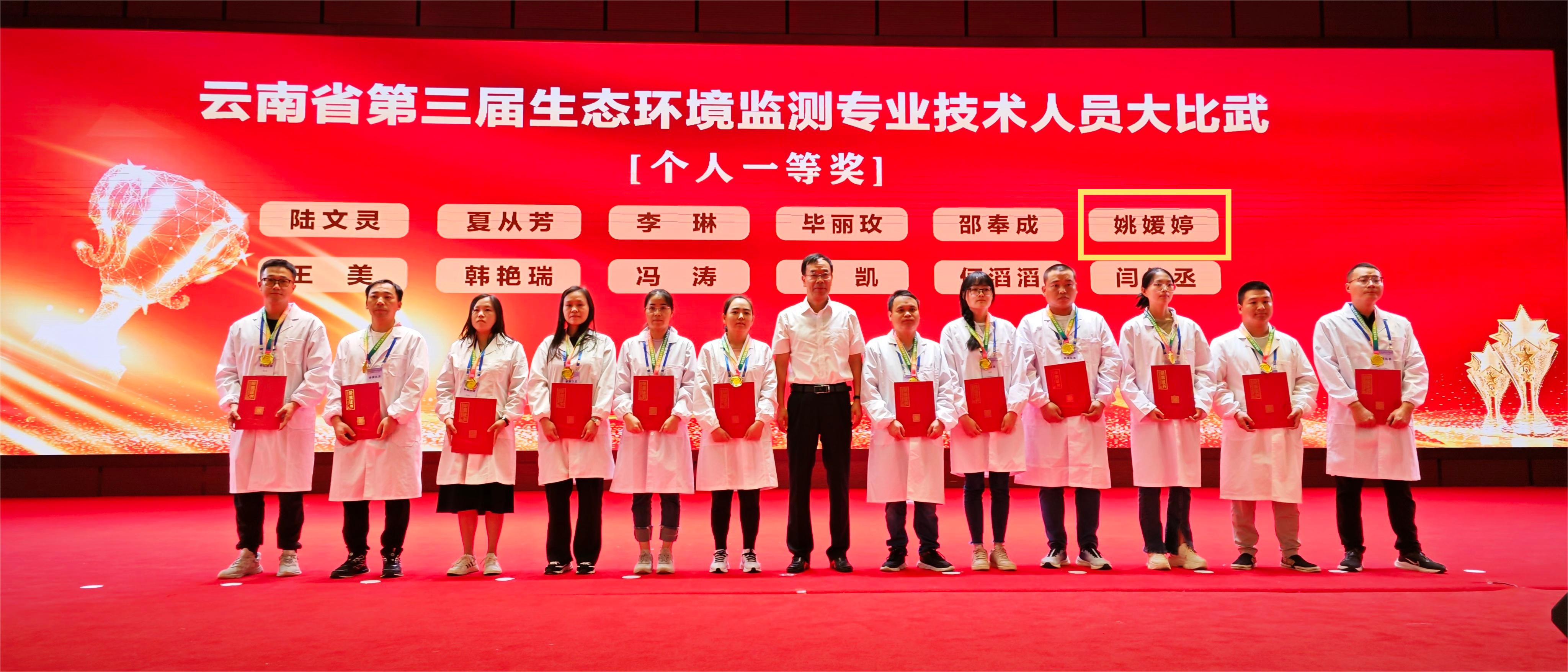 8e134b7b3e137e7f757903da86d9de2.jpg 8e134b7b3e137e7f757903da86d9de2.jpg